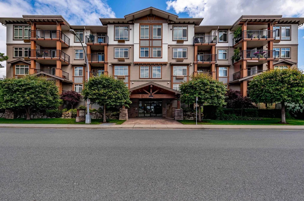 Condo for sale at 305 45665 Patten Avenue Chilliwack British Columbia - MLS: R3091032