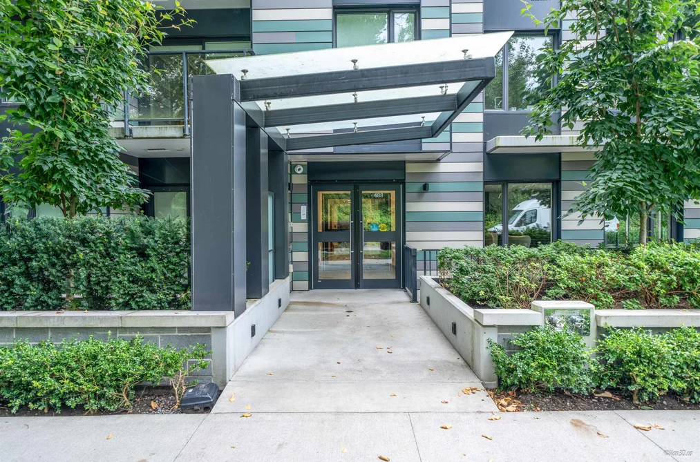 305 488 W 58TH AVENUE, Vancouver BC V5X 1V5, Vancouver BC — Residential for Sale - Photo 2