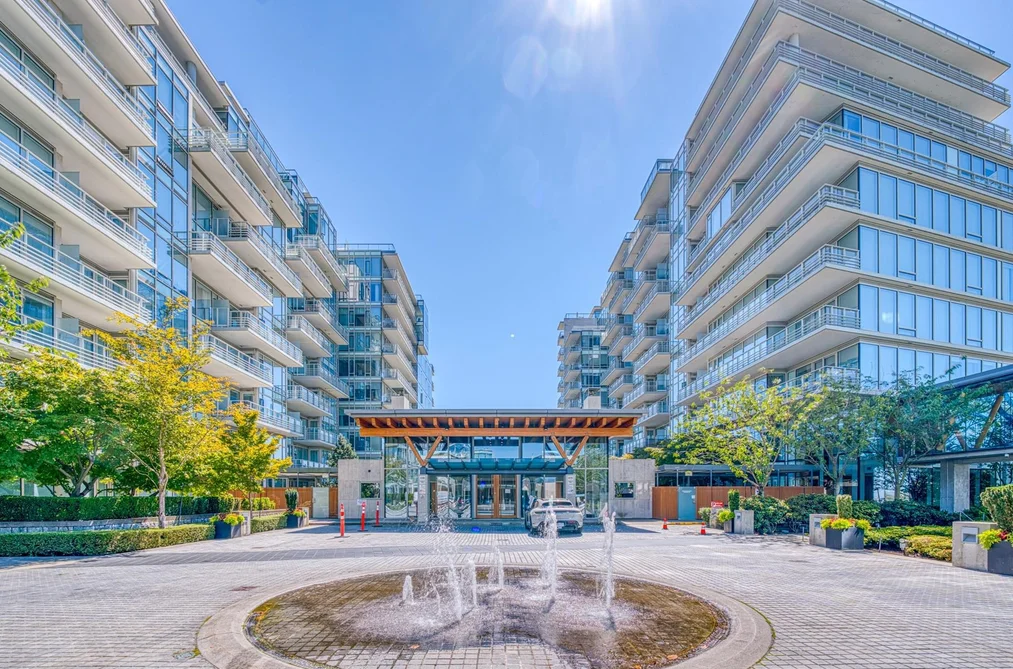 Condo for sale at 305 5177 Brighouse Way Richmond British Columbia - MLS: R3158582