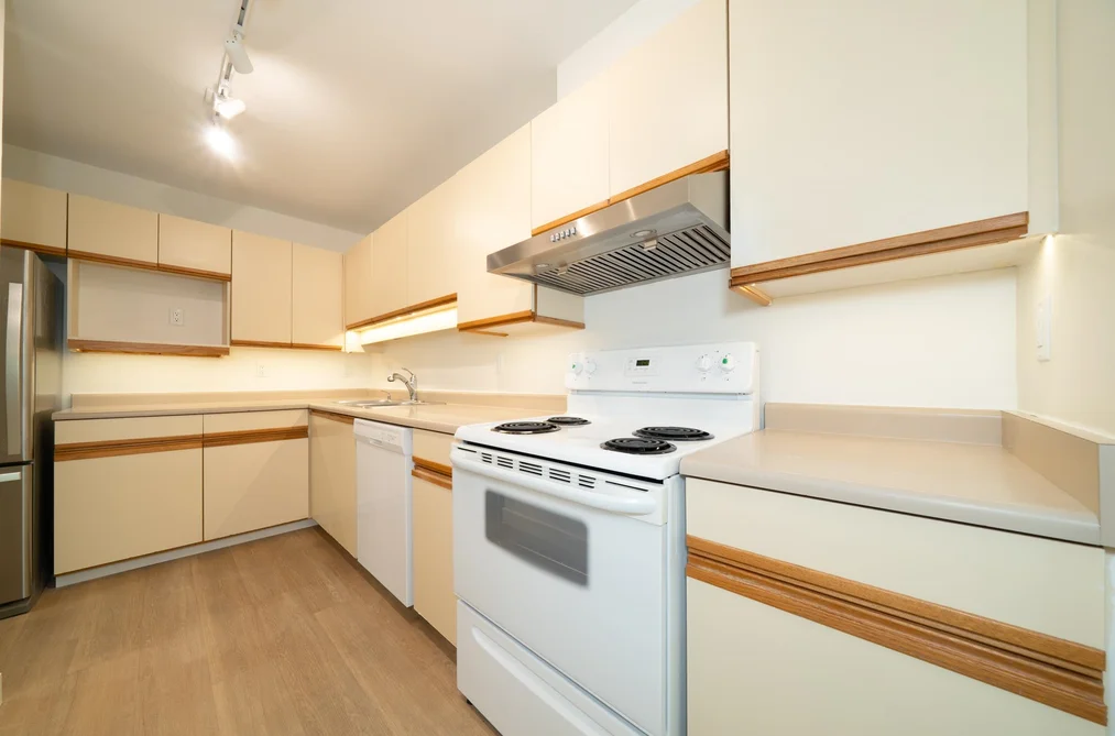 305 5790 PATTERSON AVENUE, Burnaby BC V5H 4H6, Burnaby BC — Residential for Sale — Photo 4 of 26