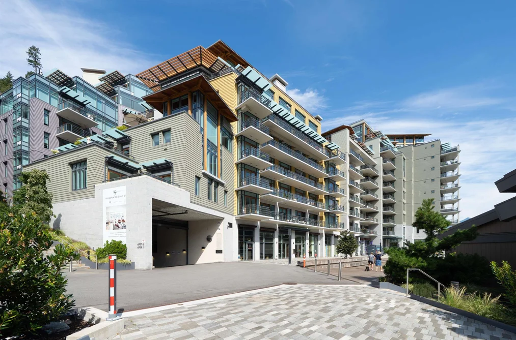 Condo for sale at 305 6707 Nelson Avenue West Vancouver British Columbia - MLS: R3155154