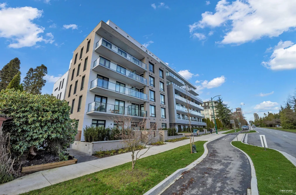 305 6859 CAMBIE STREET, Vancouver BC V6P 0M4, Vancouver BC — Residential for Sale - Photo 2