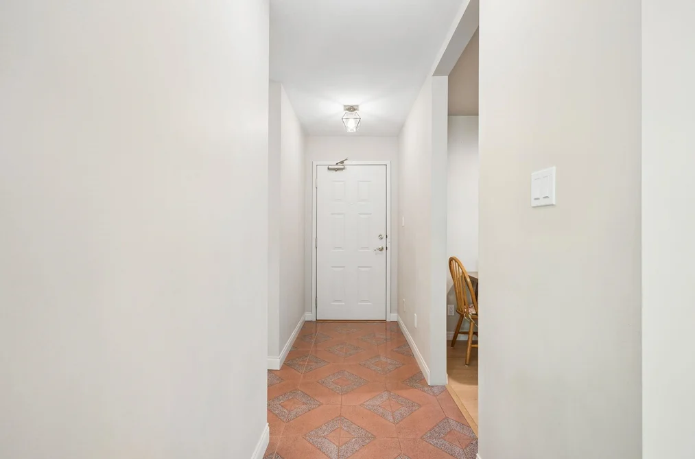 305 7459 MOFFATT ROAD, Richmond BC V6Y 1X9, Richmond BC — Residential for Sale - Photo 3