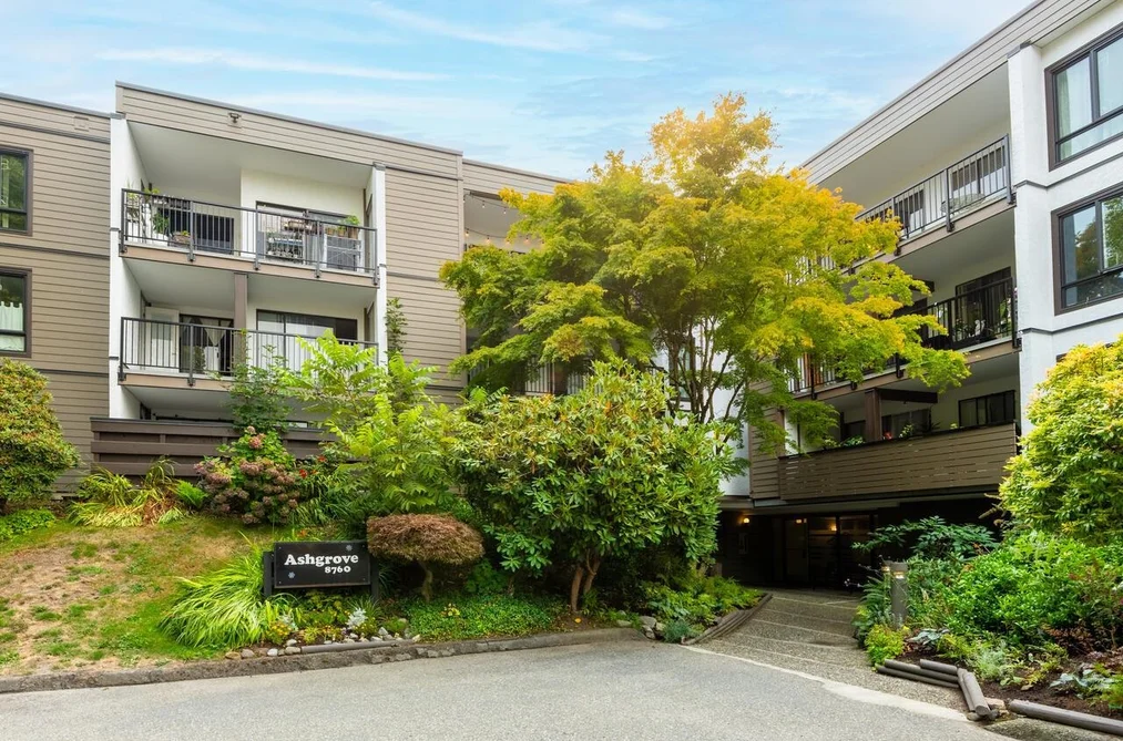 Condo for sale at 305 8760 No. 1 Road Richmond British Columbia - MLS: R3135862