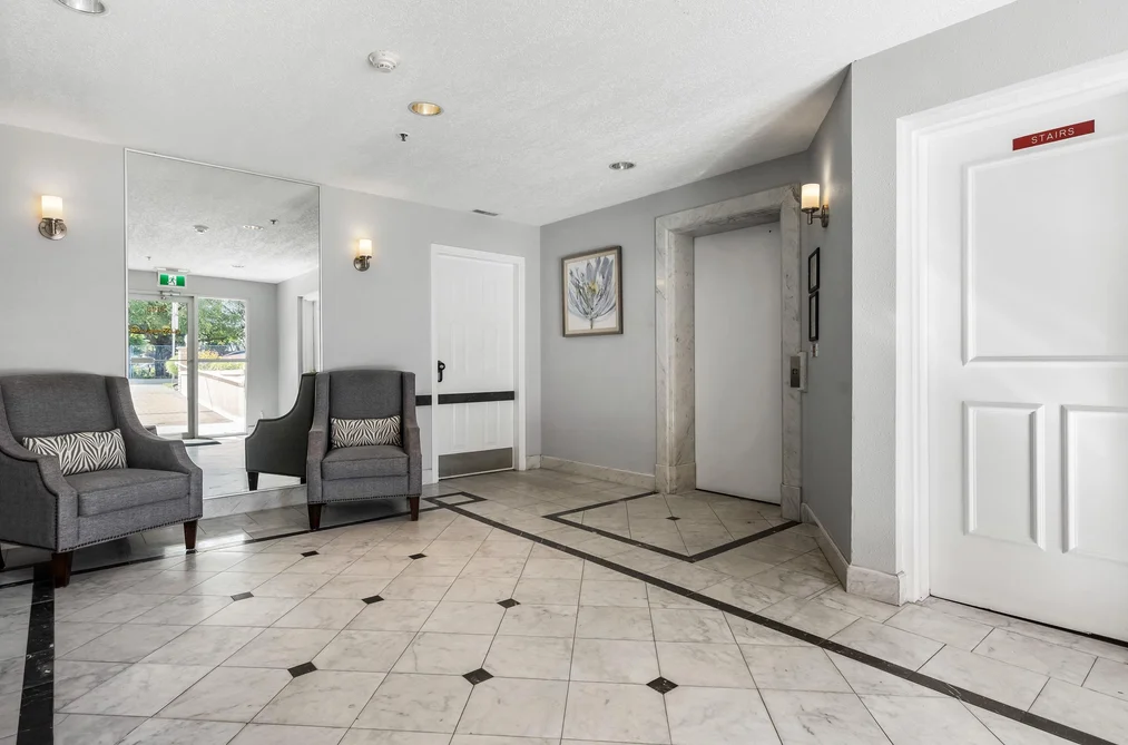 305-8985 Mary Street, Chilliwack, BC - Condo for Sale - Photo 4 of 33