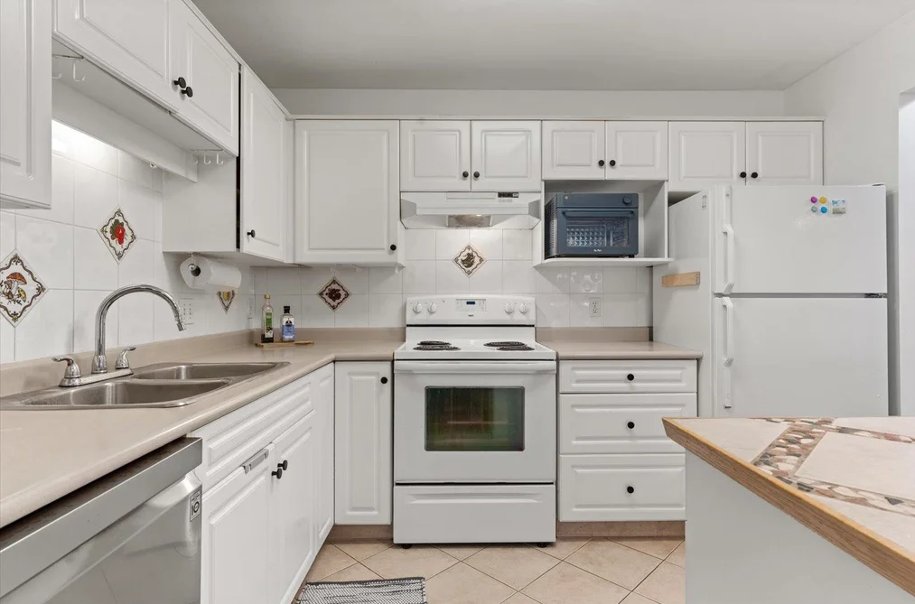 305 9165 BROADWAY STREET, Chilliwack BC V2P 7Z8, Chilliwack BC — Residential for Sale — Photo 3 of 23