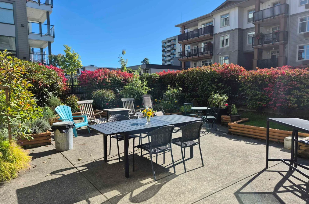 Condo for sale at 305 9270 Edward Street Chilliwack British Columbia - MLS: R3029907