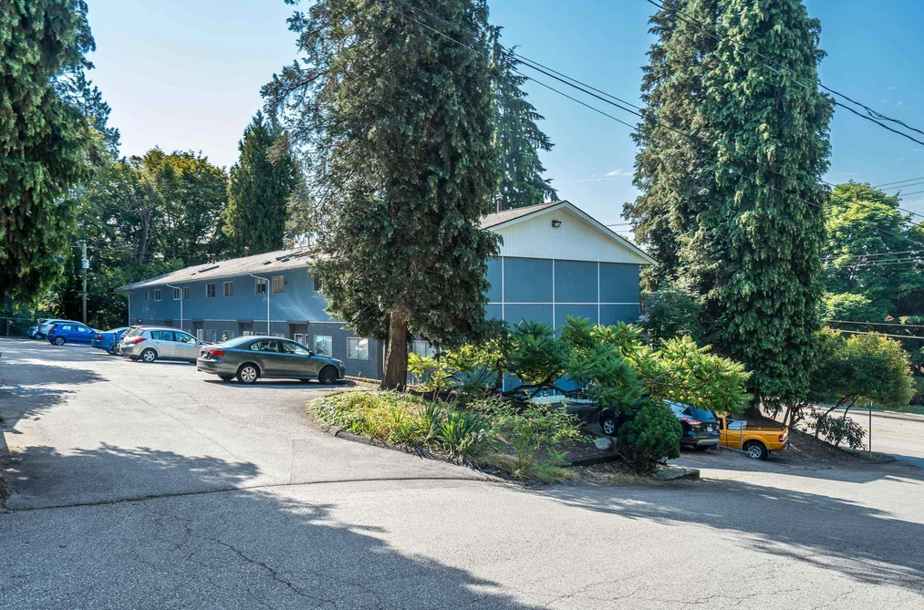 Condo for sale at 305 Marathon Court Coquitlam British Columbia - MLS: R3148579