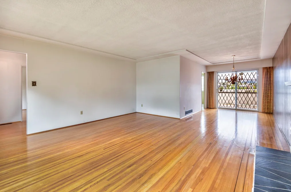 3053 E 16TH AVENUE, Vancouver BC V5M 2M4, Vancouver BC — Residential for Sale — Photo 5 of 26