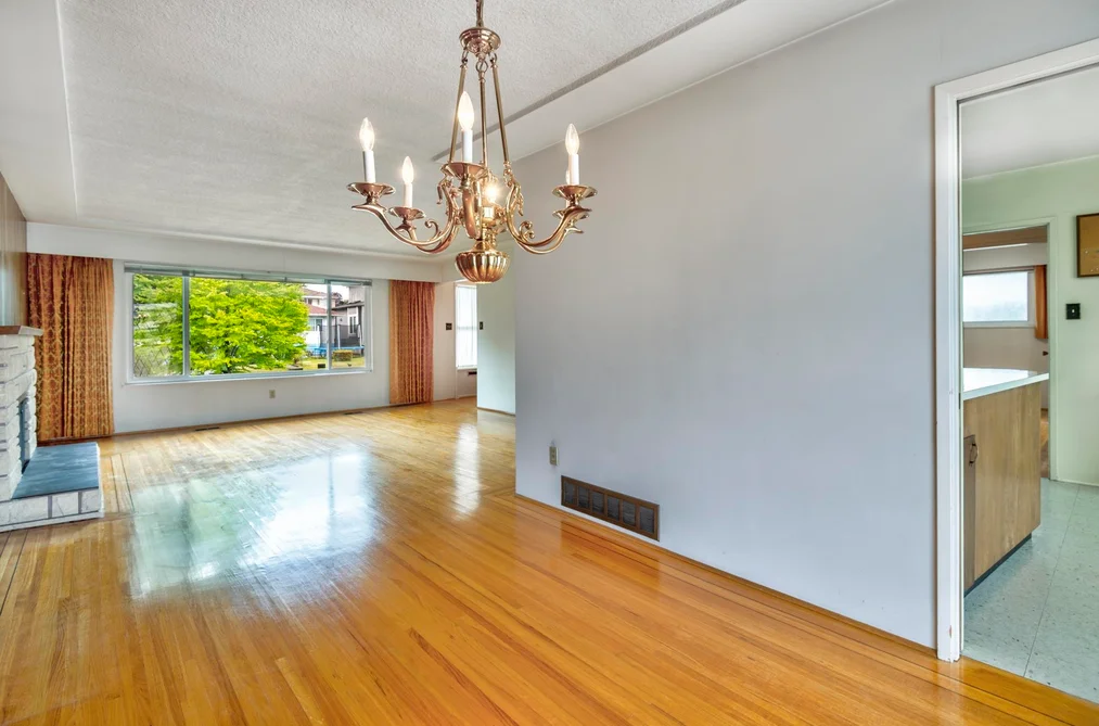 3053 E 16TH AVENUE, Vancouver BC V5M 2M4, Vancouver BC — Residential for Sale — Photo 6 of 26