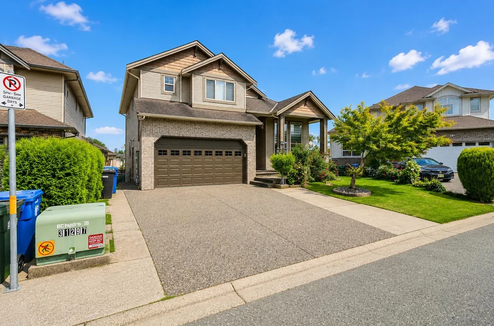 30546 SAPPHIRE PLACE, Abbotsford BC V2T 6Y5, Abbotsford BC — Residential for Sale - Photo 2