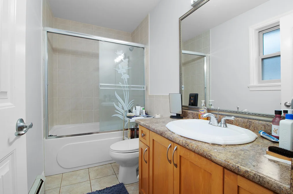 30546 SAPPHIRE PLACE, Abbotsford BC V2T 6Y5, Abbotsford BC — Residential for Sale — Photo 26 of 40