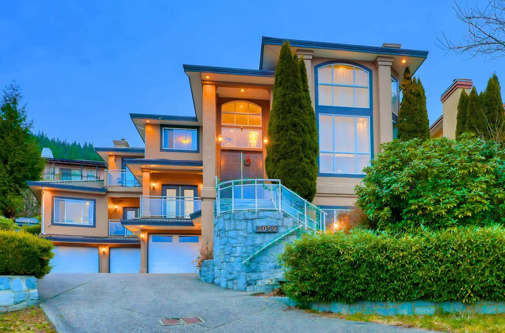 House for sale at 3059 Timber Court Coquitlam British Columbia - MLS: R3122885