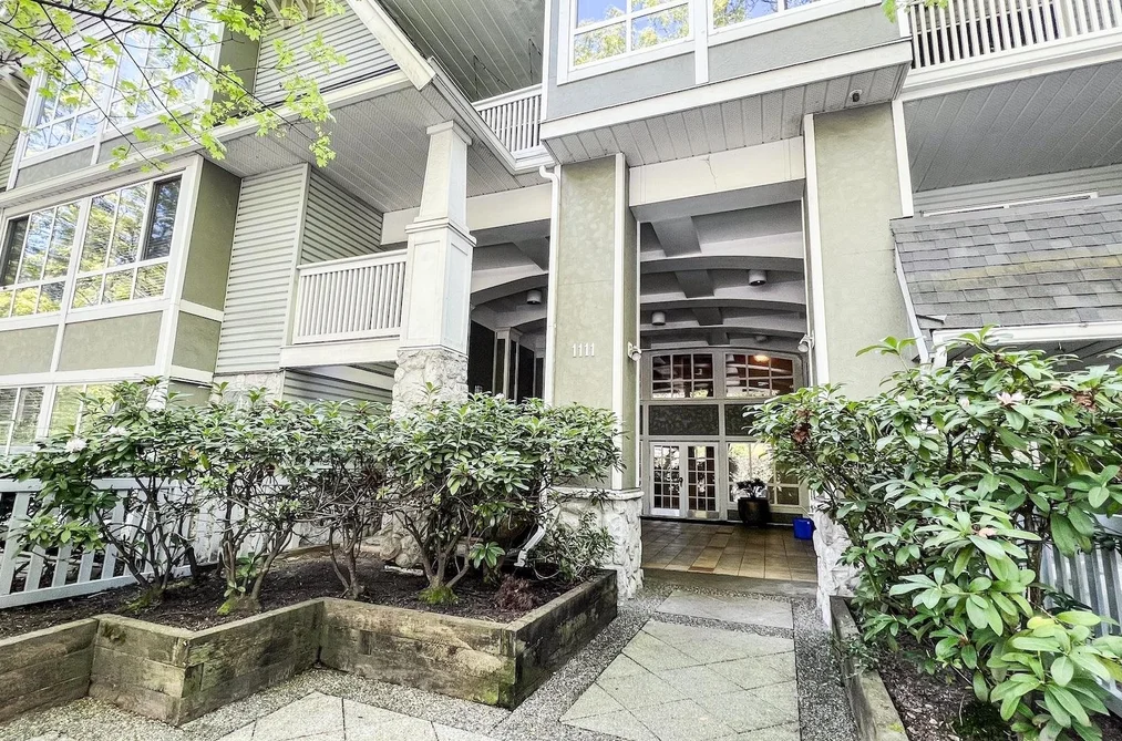 306 1111 LYNN VALLEY ROAD, North Vancouver BC V7J 3V4, North Vancouver BC — Residential for Sale - Photo 2