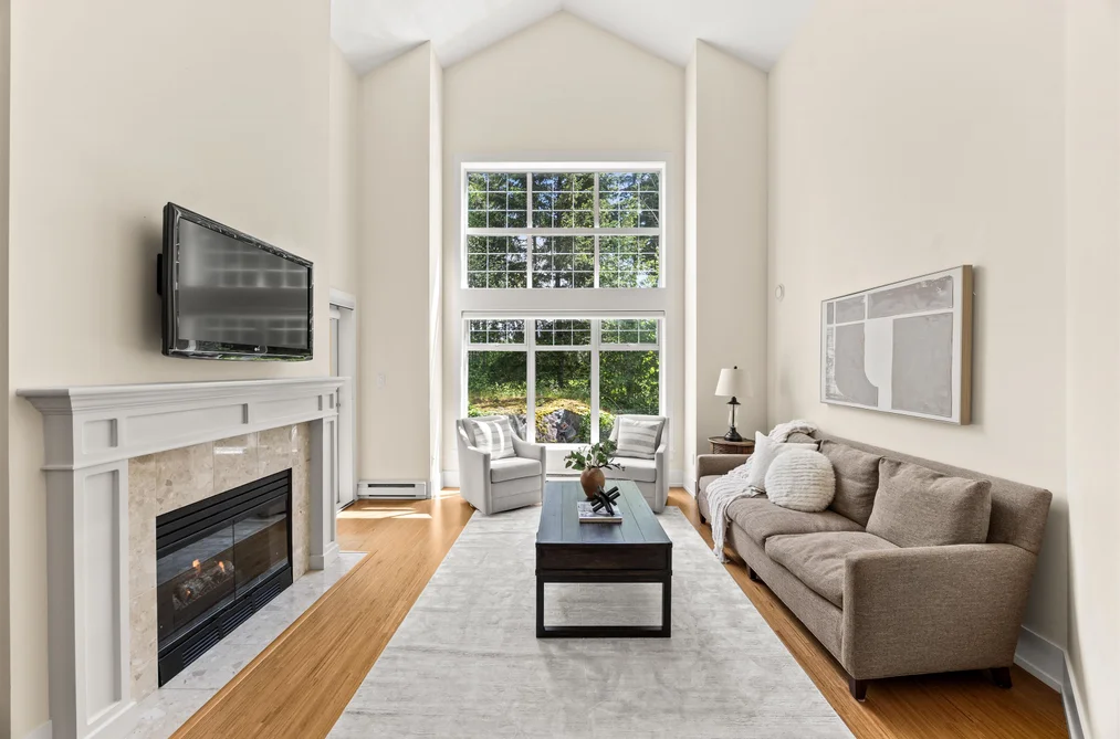 306 1140 STRATHAVEN DRIVE, North Vancouver BC V7H 2Z6, North Vancouver BC — Residential for Sale - Photo 2