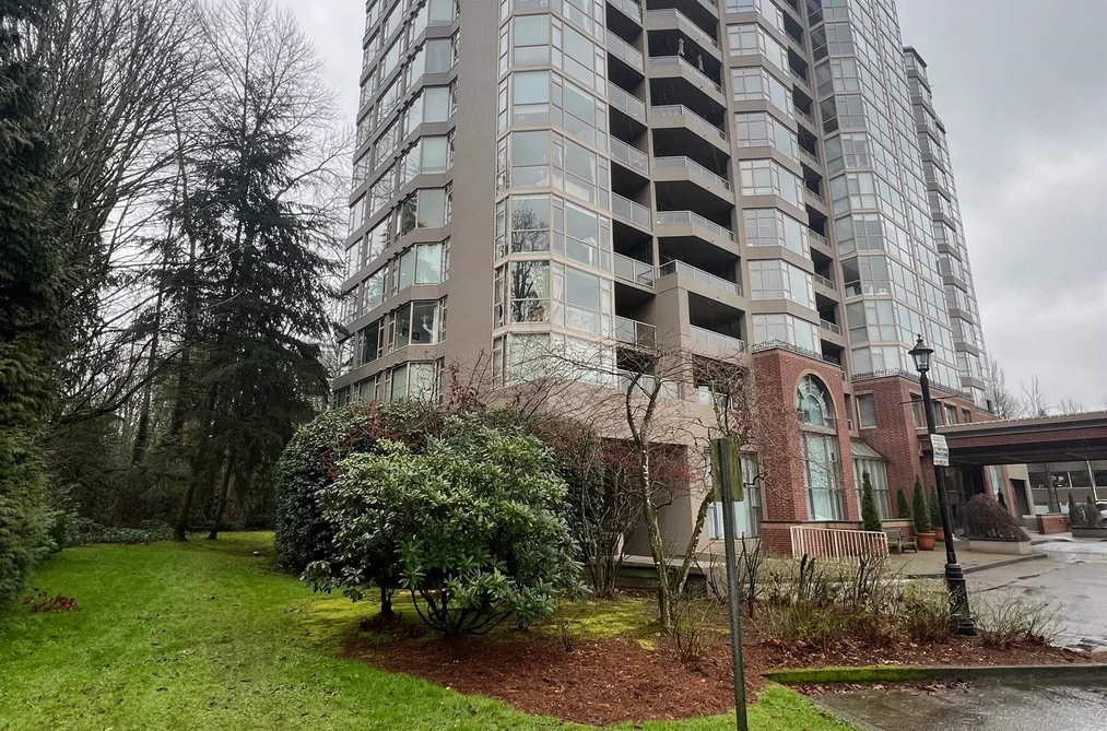 Condo for sale at 306 1327 E Keith Road North Vancouver British Columbia - MLS: R3136029