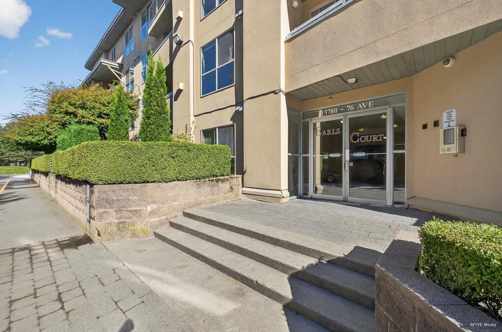 Condo for sale at 306 13780 76 Avenue Surrey British Columbia - MLS: R3152221