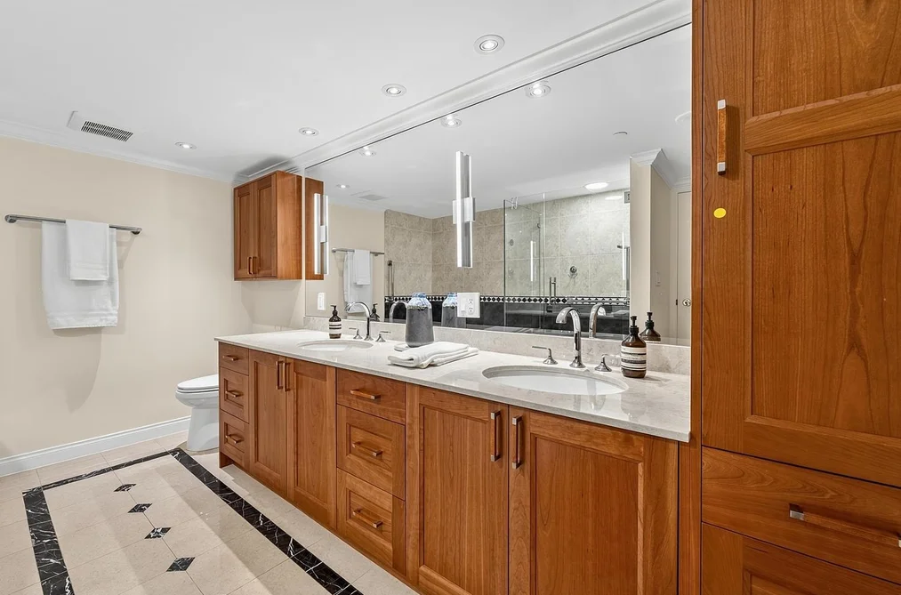 306 1383 MARINASIDE CRESCENT, Vancouver BC V6Z 2W9, Vancouver BC — Residential for Sale — Photo 19 of 31