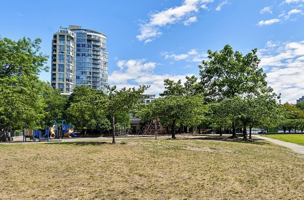 306 1383 MARINASIDE CRESCENT, Vancouver BC V6Z 2W9, Vancouver BC — Residential for Sale — Photo 28 of 31