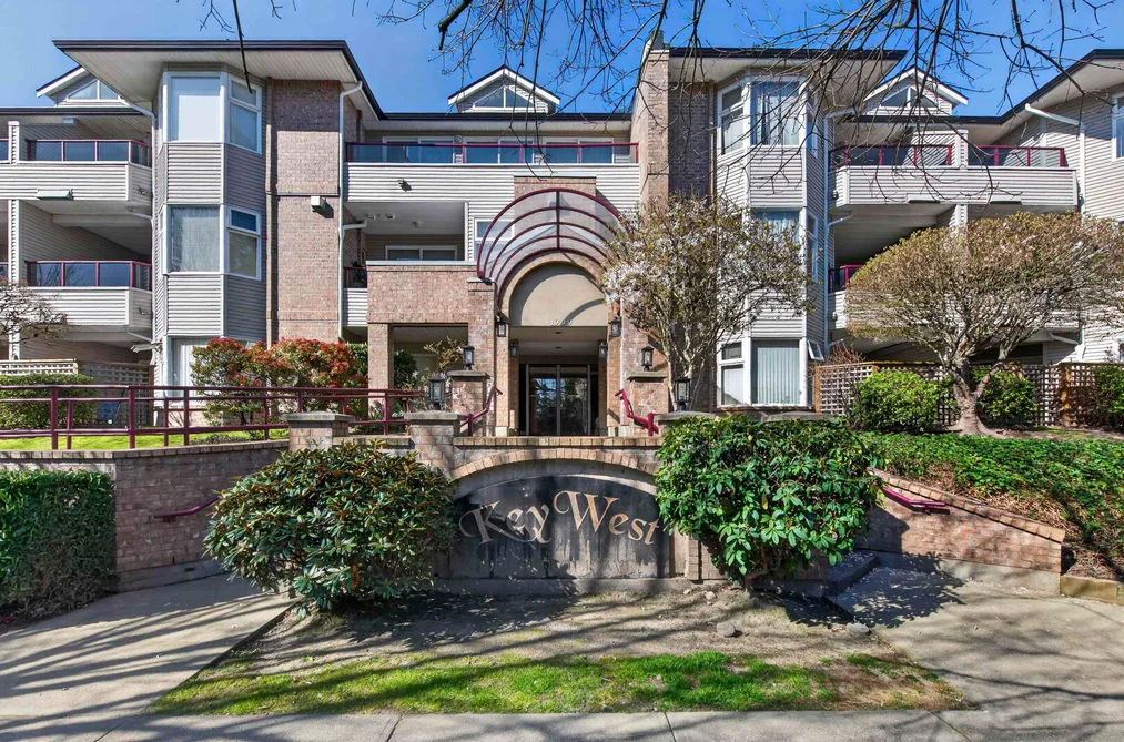 Condo for sale at 1999 Suffolk Avenue Port Coquitlam British Columbia - MLS: R3123848
