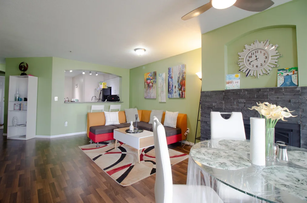 Condo for sale at 306 20120 56 Avenue Langley British Columbia - MLS: R3157193