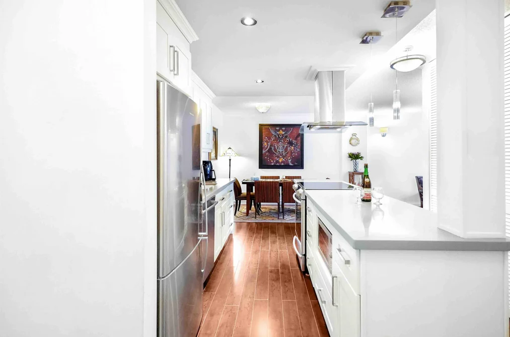 Condo for sale at 306 2020 Fullerton Avenue North Vancouver British Columbia - MLS: R3084230