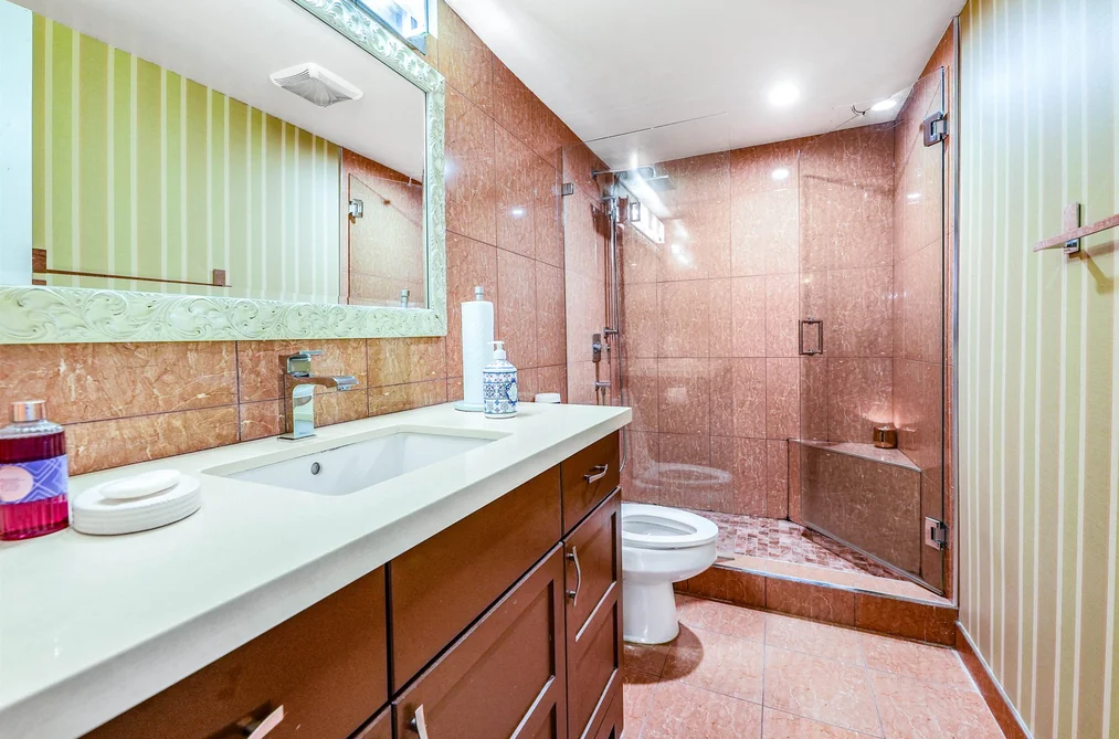 306 - 2020 Fullerton Avenue, North Vancouver, BC - MLS: R3166745 - Photo 23 306 - 2020 Fullerton Avenue, North Vancouver, BC - MLS: R3166745 - Photo 23