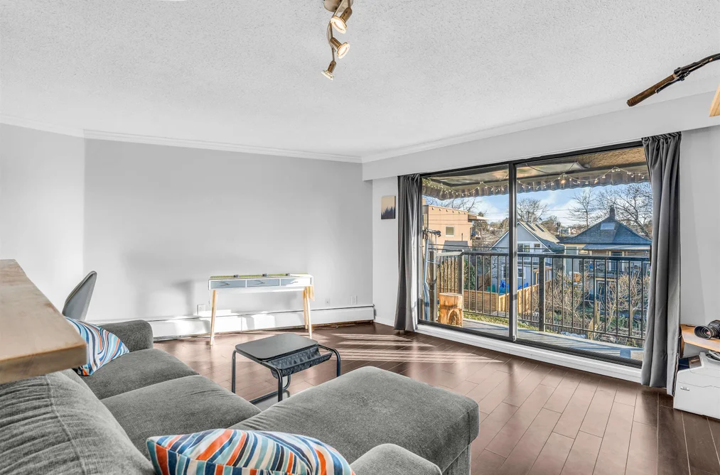 306 2222 CAMBRIDGE STREET, Vancouver BC V5L 1E6, Vancouver BC — Residential for Sale - Photo 3
