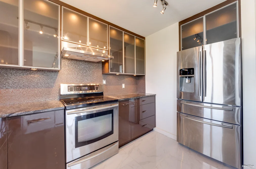 306 2445 W 3RD AVENUE, Vancouver BC V6K 4K6, Vancouver BC — Residential for Sale — Photo 32 of 40