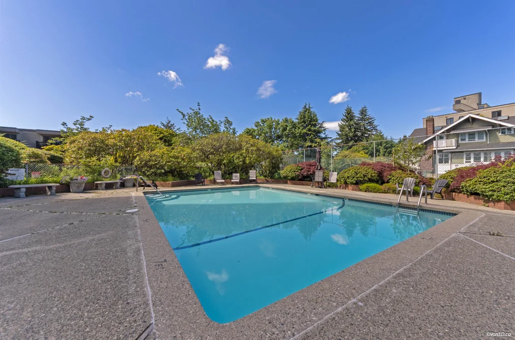 306 2445 W 3RD AVENUE, Vancouver BC V6K 4K6, Vancouver BC — Residential for Sale — Photo 35 of 40