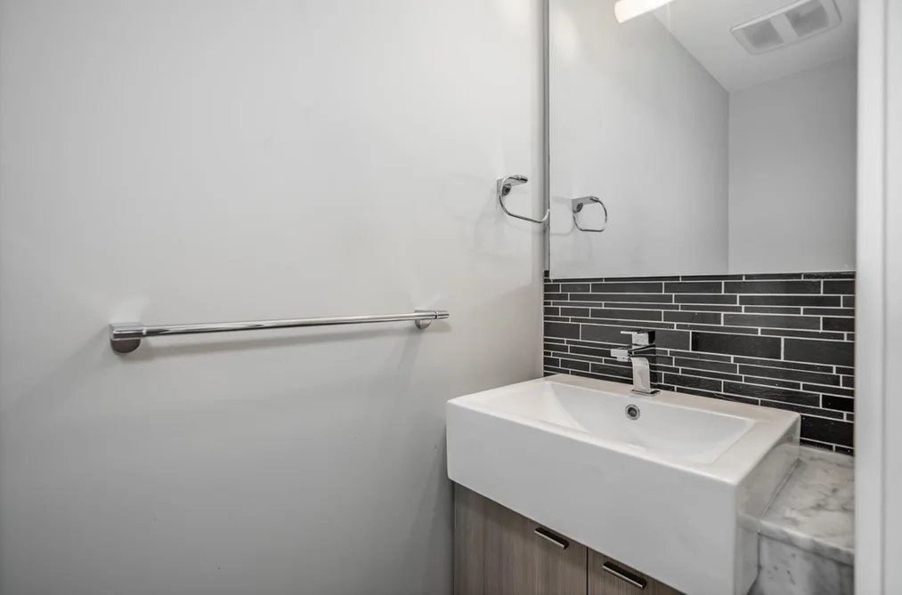 306 3090 GLADWIN ROAD, Abbotsford, BC — Residential for Sale — Photo 5 of 30