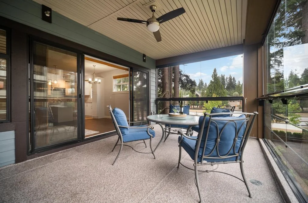 Condo for sale at 306 3535 146a Street Surrey British Columbia - MLS: R3158525