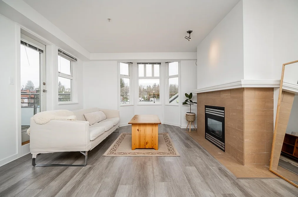 Condo for sale at 306 3580 W 41st Avenue Vancouver British Columbia - MLS: R3169020