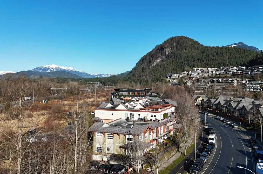306 41105 TANTALUS ROAD, Squamish BC V8B 0N3, Squamish BC — Residential for Sale - Photo 2