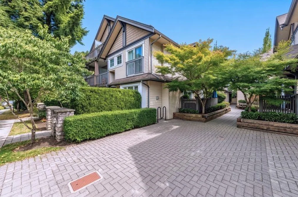 Townhouse for sale at 306 4468 Albert Street Burnaby British Columbia - MLS: R3153080