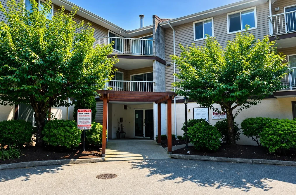 Condo for sale at 306 45222 Watson Road Chilliwack British Columbia - MLS: R3143643