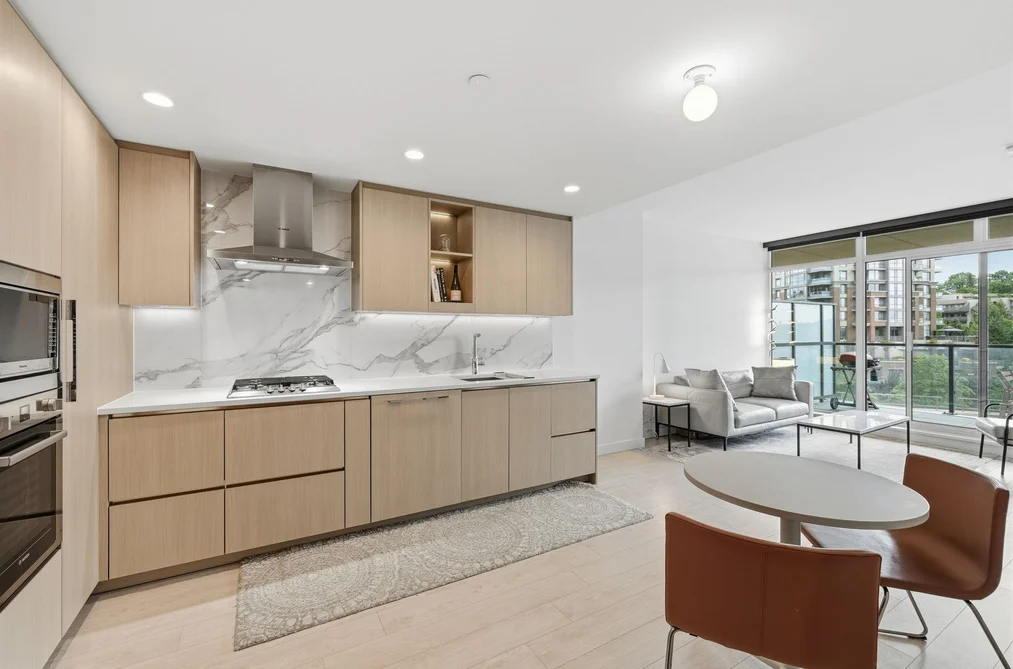 Condo for sale at 306 4880 Lougheed Highway Burnaby British Columbia - MLS: R3130081