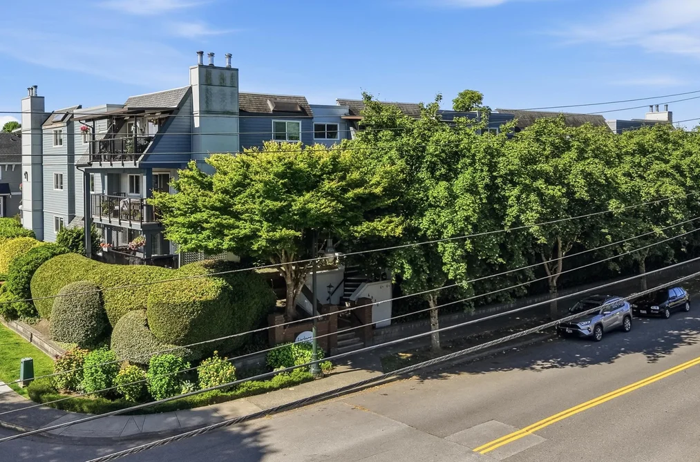 Condo for sale at 306 4926 48 Avenue Delta British Columbia - MLS: R3137429