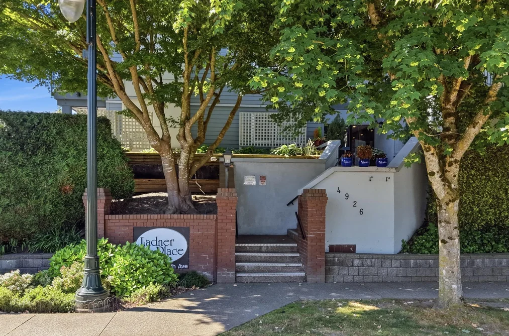 306 4926 48 AVENUE, Delta BC V4K 1V3, Delta BC — Residential for Sale — Photo 2 of 36
