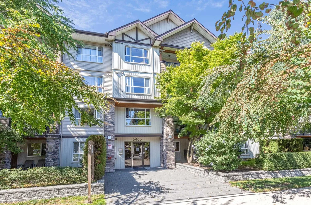 Condo for sale at 306 5465 203 Street Langley British Columbia - MLS: R3158424