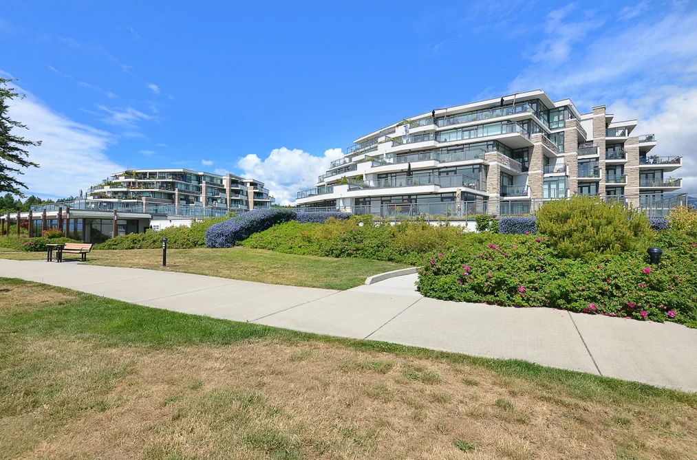 306 5665 TEREDO STREET, Sechelt BC V7Z 0J2, Sechelt BC — Residential for Sale - Photo 4