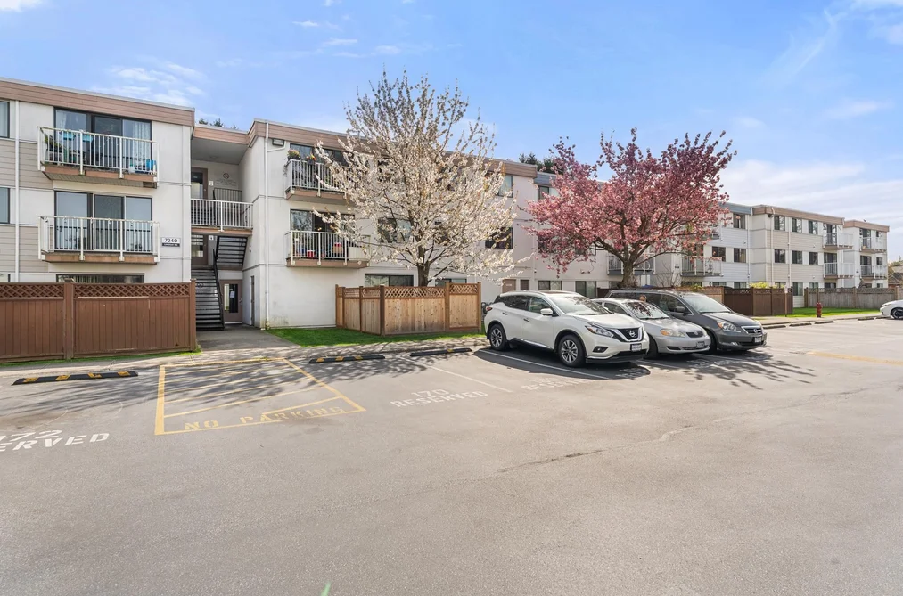 306 7240 LINDSAY ROAD, Richmond BC V7C 3M6, Richmond BC — Residential for Sale - Photo 3
