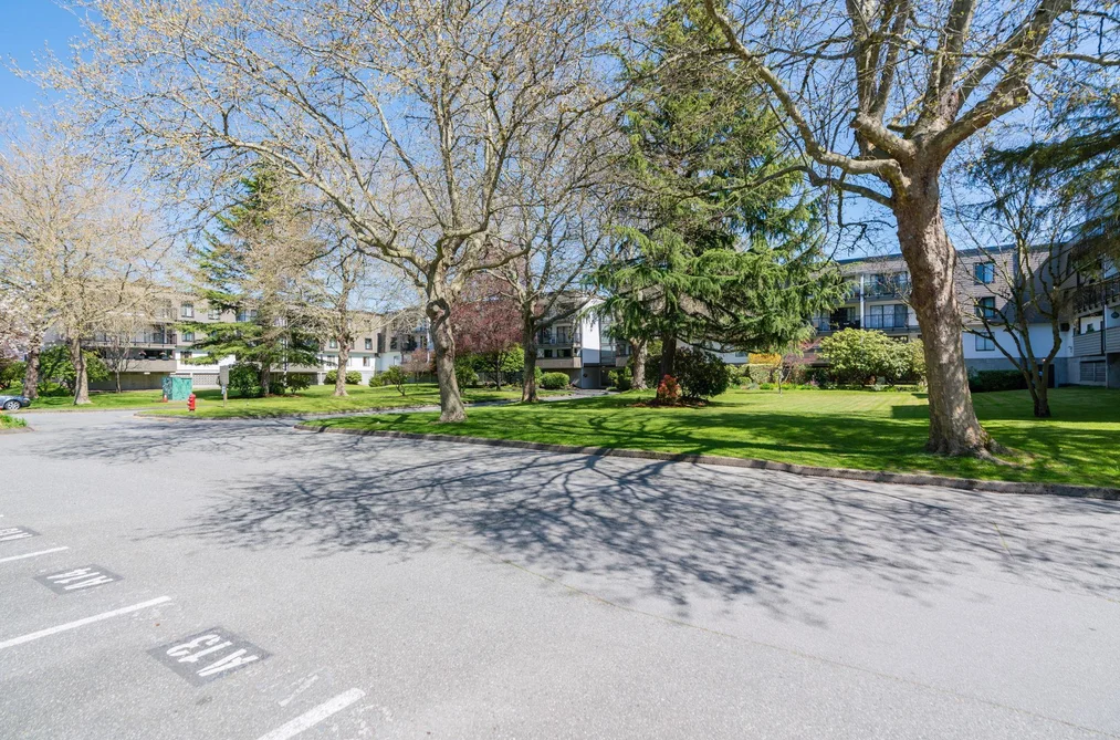 306 8880 NO. 1 ROAD, Richmond, BC — Residential for Sale — Photo 25 of 39