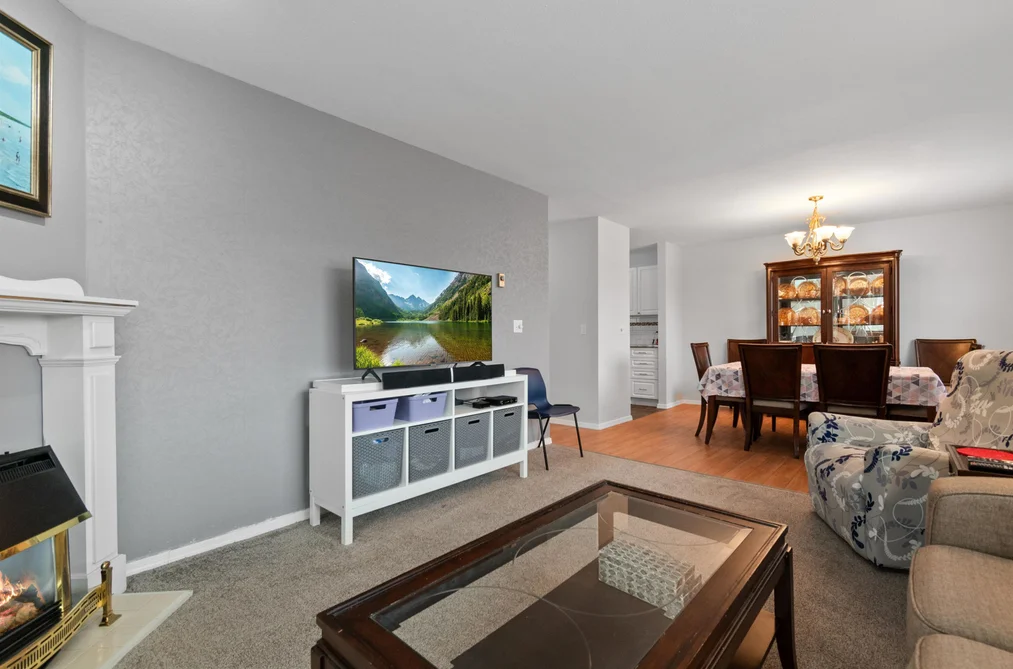 Condo for sale at 306 9175 Edward Street Chilliwack British Columbia - MLS: R3077331