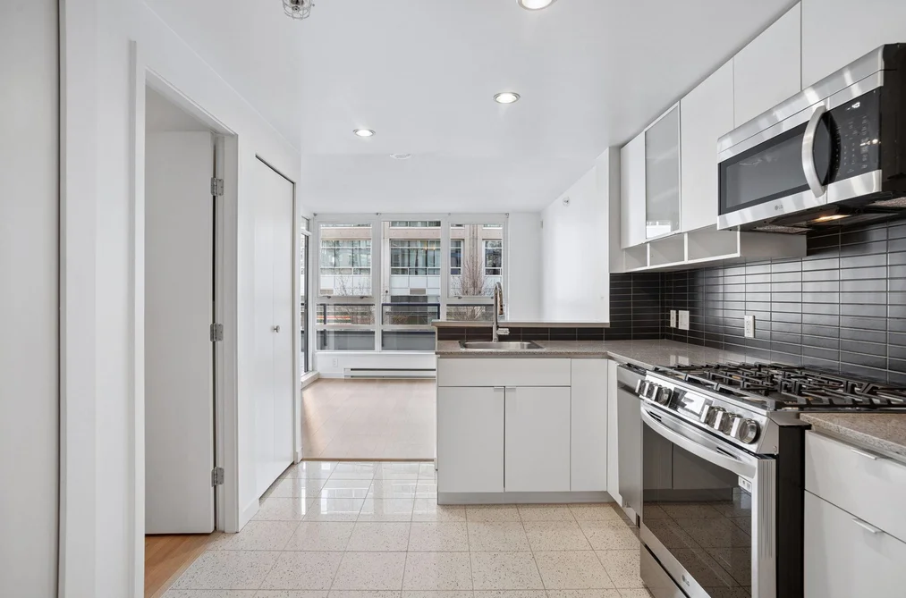306 928 BEATTY STREET, Vancouver BC V6Z 3G6, Vancouver BC — Residential for Sale - Photo 6
