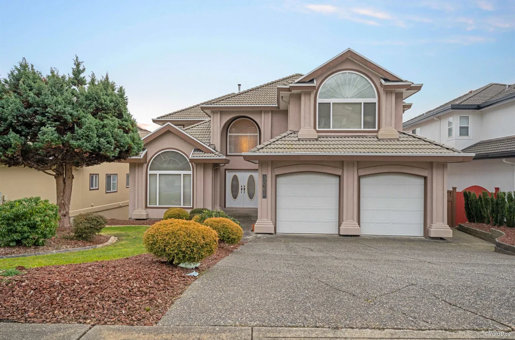 House for sale at 3062 Timber Court Coquitlam British Columbia - MLS: R3049205