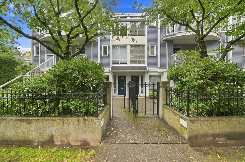 3062 Willow Street, Vancouver, BC - Townhouse for Sale - Photo 2 of 32