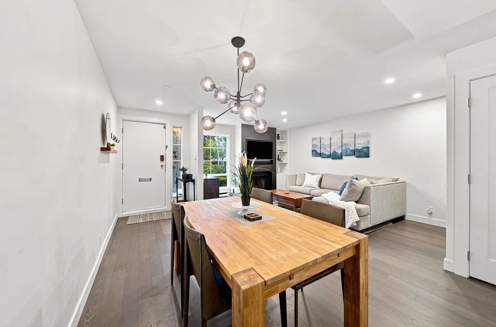 3062 Willow Street, Vancouver, BC - Townhouse for Sale - Photo 6 of 32