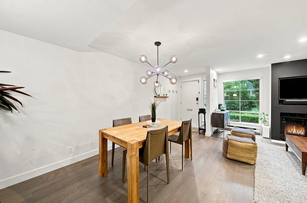 3062 Willow Street, Vancouver, BC - Townhouse for Sale - Photo 7 of 32