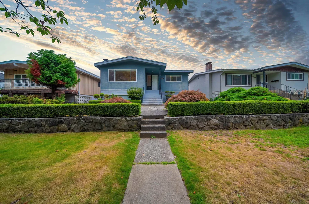 3063 ROSEMONT DRIVE, Vancouver BC V5S 2C8, Vancouver BC — Residential for Sale - Photo 2